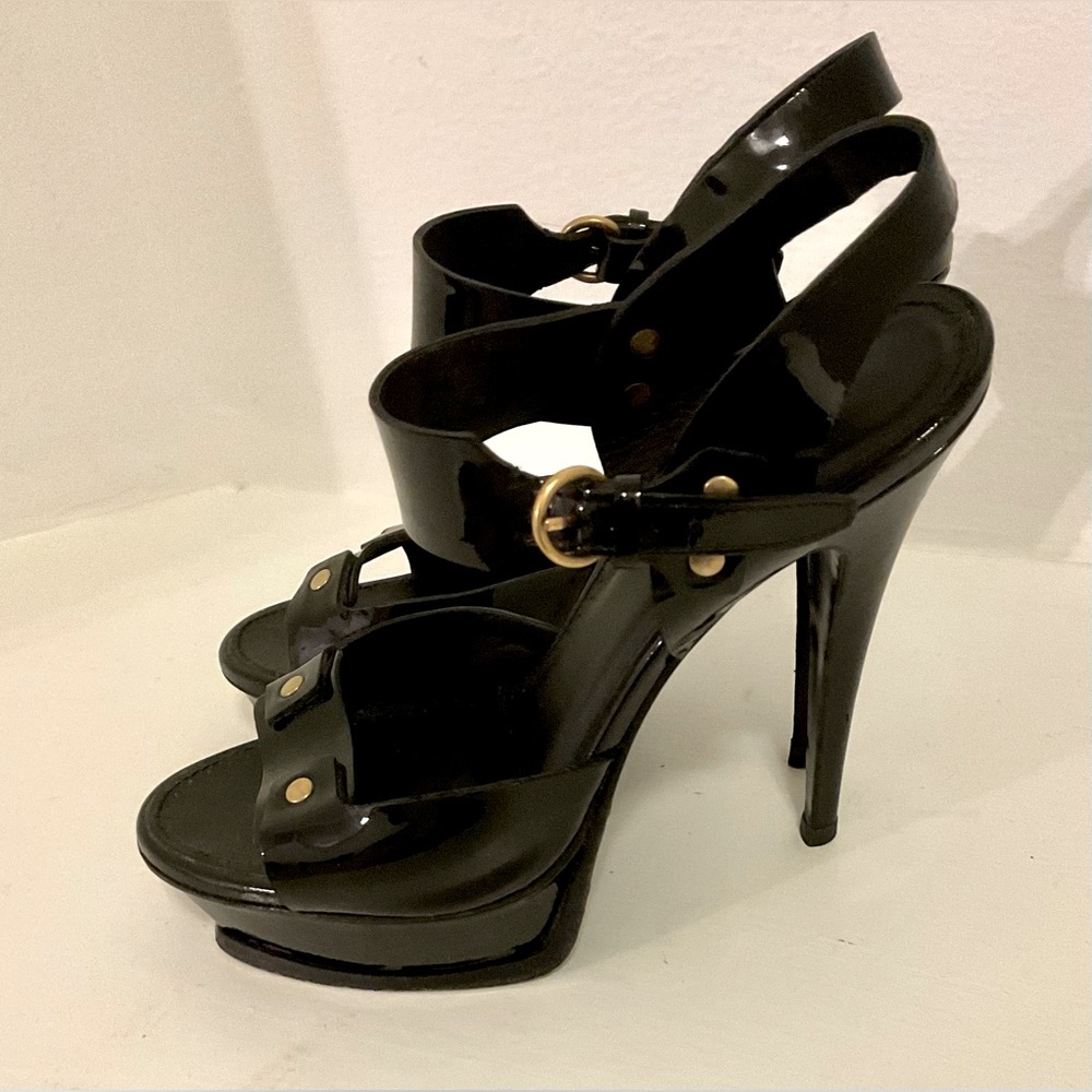 Yves Saint Laurent women's heeled sandals size 38. Made in Italy.